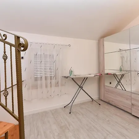 Fuer 5 Personen Ca 85 Qm In Vodnjan, Istrien Istrische Riviera Apartment